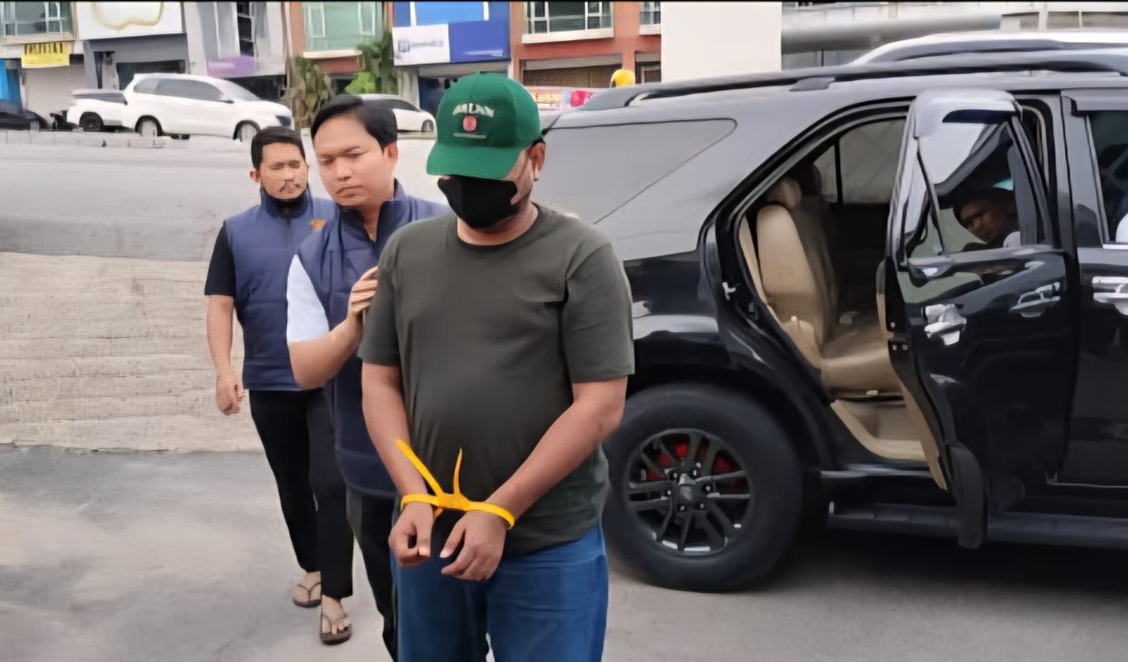 Pelaku Pengancaman Tukang Parkir Menggunakan Parang Ditangkap Polsek Lubuk Baja