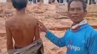 Tangkapan Layar Video Viral Penganiayaan Pekerja Bangunan Yang Memperlihatkan Bekas Luka