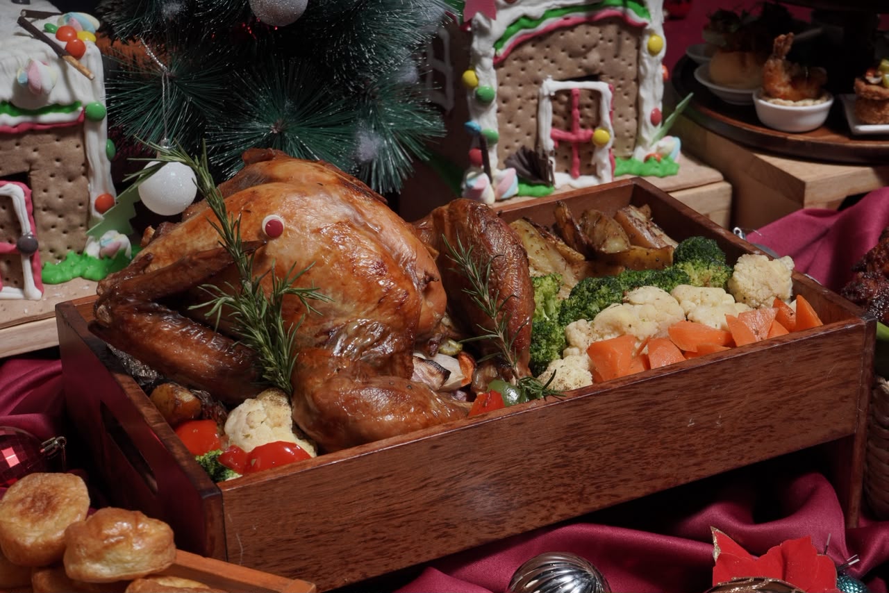 Festive Menu Oakwood Grand Batam
