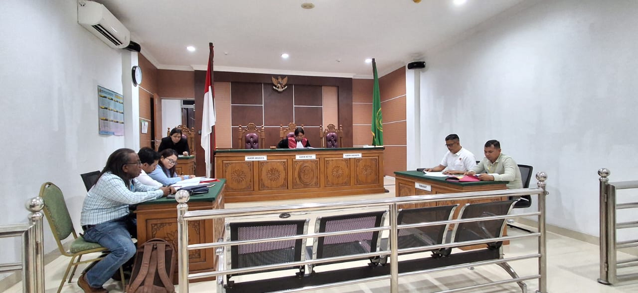 Sidang Praperadilan Yang Diajukan Oleh Kuasa Hukum Kasidi Alias Ahok Terhadap Baharkam Mabes Polri Terkait Penetapan Tersangka Ahok Dalam Kasus Kebakaran Kapal kapal MV Sumber Sukses Utama D Gelar Di Pengadilan Utama
